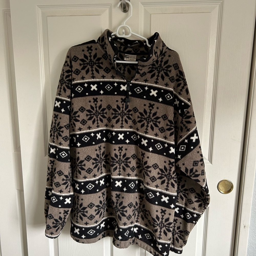 Unisex Black and Brown fleece quarter zip
